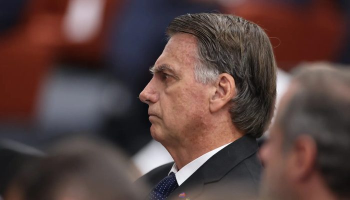 bolsonaro-pede-que-moraes-descarte-falta-grave-por-posse-de-arma-e-mantenha-prisao-domiciliar