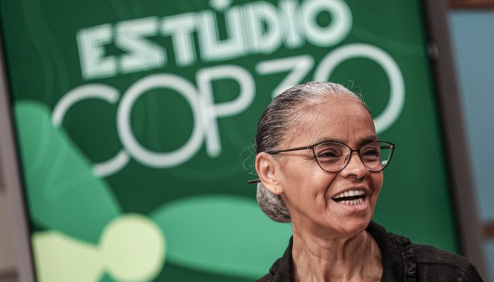 marina-silva-recebe-insignia-da-legiao-de-honra-da-franca