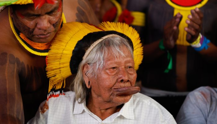 cacique-raoni-tem-melhora-da-tosse-e-evolui-na-recuperacao-apos-hemorragia
