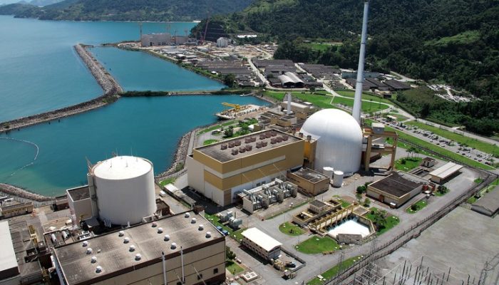 cnpe-aprova-elevacao-temporaria-do-teor-de-etanol-na-gasolina-de-30%-para-32%