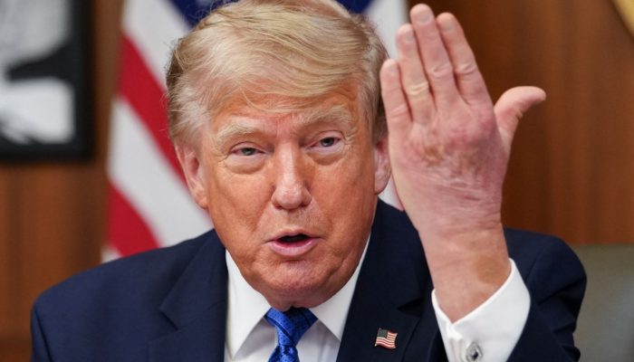 trump-ameaca-com-represalias-economicas-“qualquer-pais”-que-ajudar-ira
