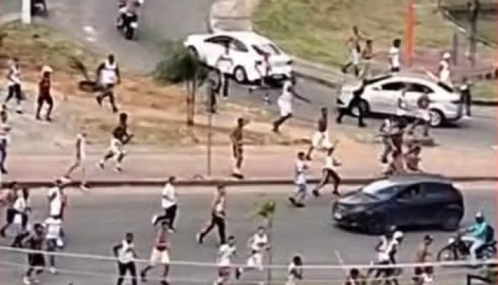 ataque-de-torcida-organizada-em-dia-de-ba-vi-termina-com-um-morto-em-salvador
