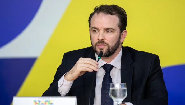 durigan:-faz-mais-de-uma-decada-que-brasil-nao-consegue-obter-resultado-positivo-em-superavit