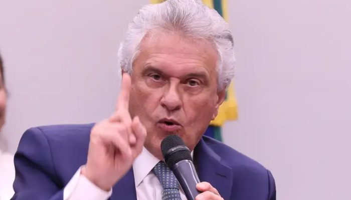 caiado:-no-governo-bolsonaro,-tentaram-demonizar-o-uso-de-vacinas;-tive-coragem-de-enfrentar