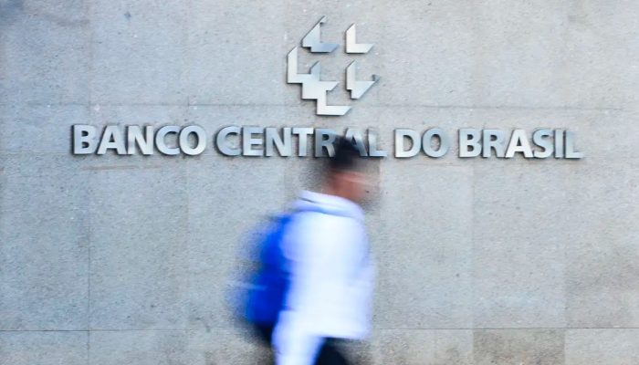 ex-diretor-do-bc-espera-ajuste-fiscal-em-2027;-duvida-e-se-sera-ordenado-ou-nao