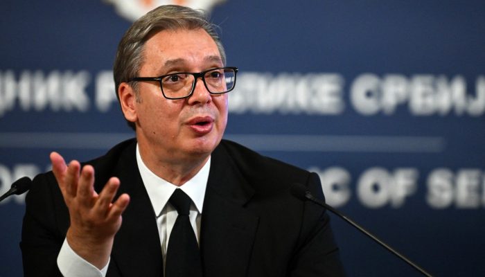 presidente-da-servia-renuncia-para-concorrer-ao-cargo-de-premie-nas-eleicoes-antecipadas
