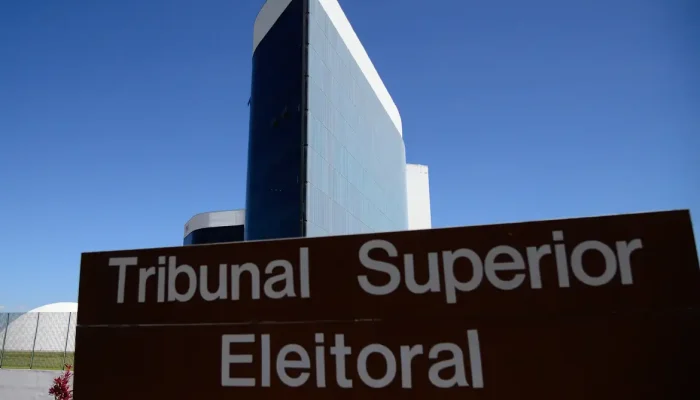 tse-recebe-51,3-mil-denuncias-de-propaganda-irregular