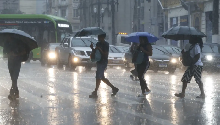 defesa-civil-alerta-para-chuvas-fortes-e-granizo-em-sp-neste-fim-de-semana