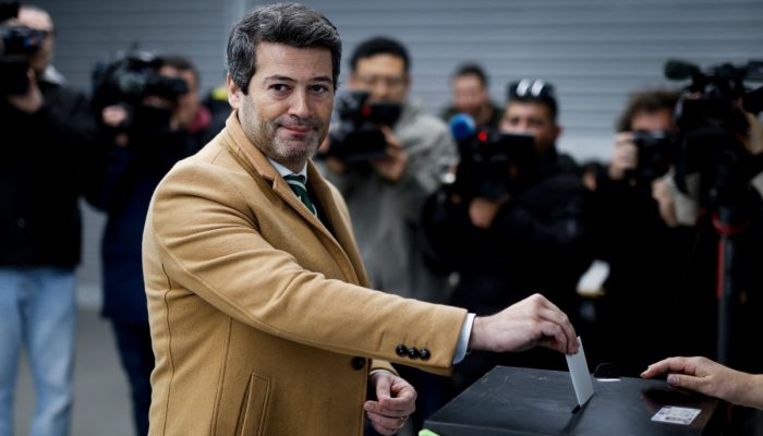 boca-de-urna-aponta-segundo-turno-entre-socialista-e-ultradireitista-em-portugal