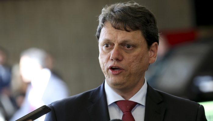tarcisio-confirma-visita-a-bolsonaro-na-papudinha:-‘vou-manifestar-solidariedade-e-apoio’