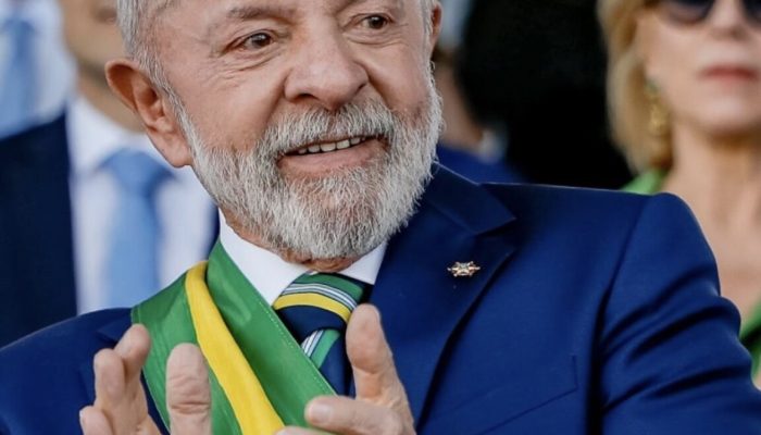 lula-anuncia-r$-2,7-bilhoes-para-reforma-agraria-no-encontro-do-mst