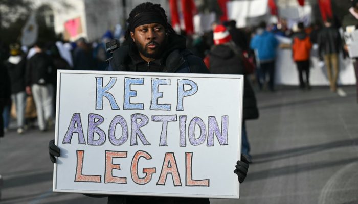 milhares-de-ativistas-antiaborto-marcham-nos-eua:-‘a-luta-nao-acabou’