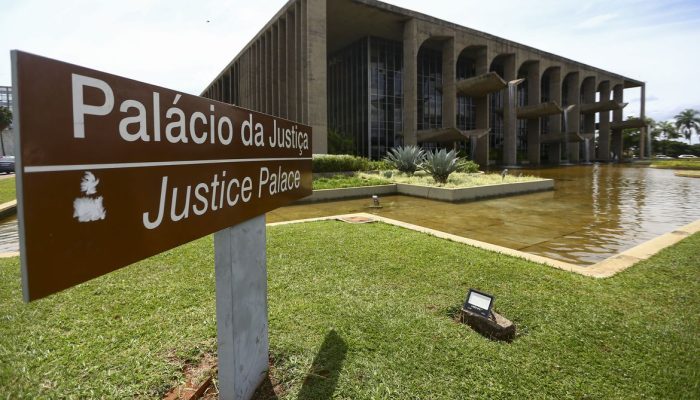 ministro-da-justica-tera-reunioes-com-conselhos-de-seguranca-na-proxima-semana