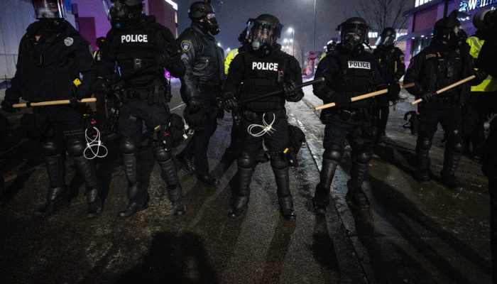 agentes-do-ice-nao-podem-efetuar-prisoes-sem-mandado-no-oregon,-define-juiz-dos-eua