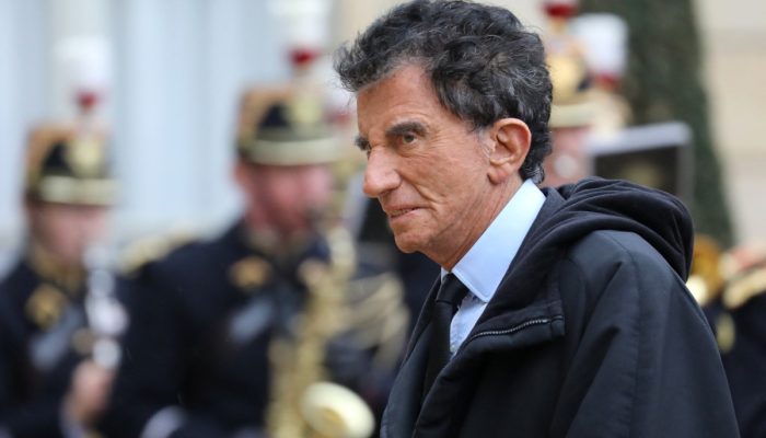 franca-abre-investigacao-contra-ex-ministro-envolvido-em-arquivos-epstein