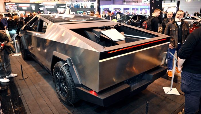 peso-e-formato-da-carroceria-podem-agravar-danos-em-acidentes-com-tesla-cybertruck