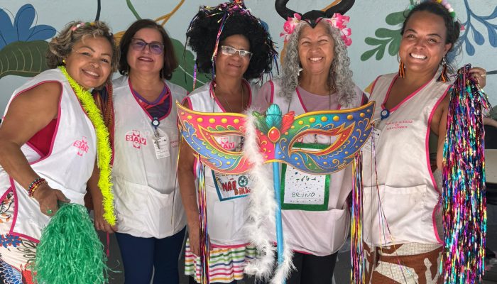bloco-carnavalesco-anima-ala-de-psiquiatria-do-hospital-de-base
