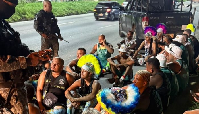 pm-do-rio-prende-458-no-carnaval-2026-e-recupera-recorde-de-97-celulares