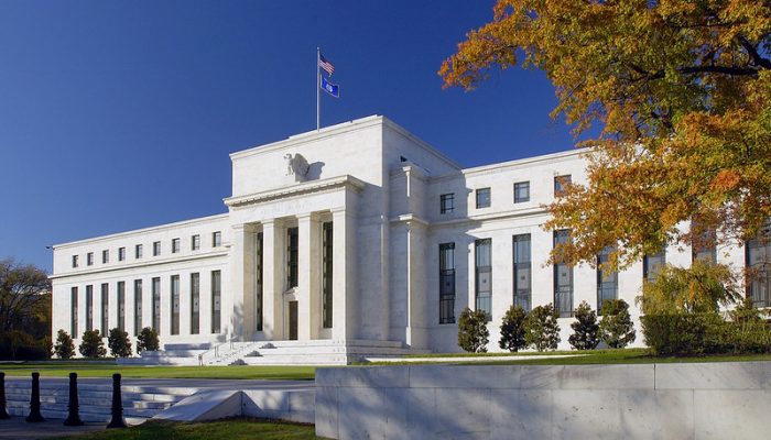 vice-presidente-do-fed-diz-que-pretende-aprovar-novas-regras-bancarias-ate-fim-de-marco