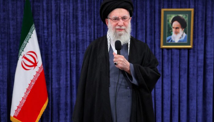 trump-confirma-morte-de-lider-supremo-do-ira,-ali-khamenei,-em-rede-social