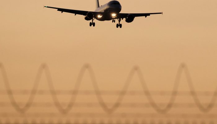voos-para-oriente-medio-retornam-ao-brasil-apos-ataques-ao-ira