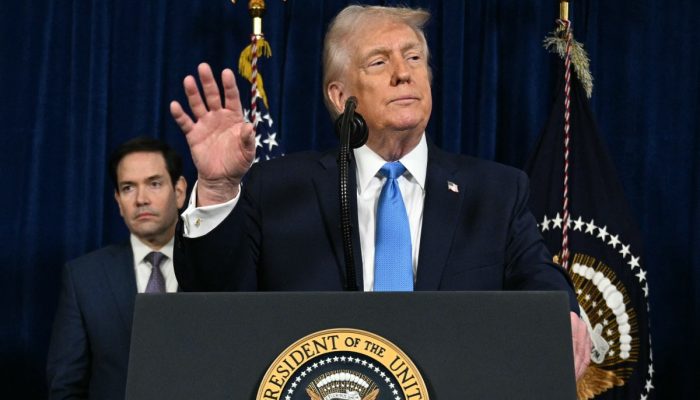 trump-volta-a-pedir-rendicao-de-guarda-revolucionaria-do-ira-e-promete-vingar-americanos-mortos