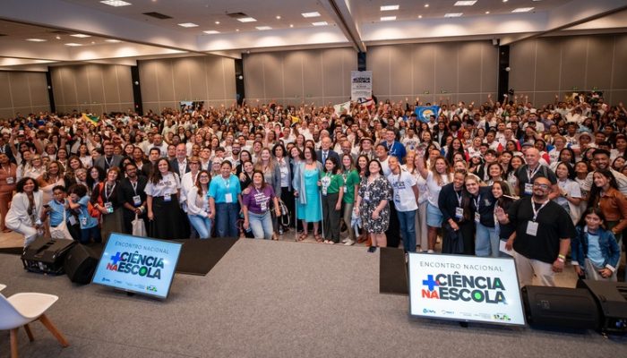 governo-anuncia-r$-40-milhoes-para-feiras-de-ciencias-em-2026