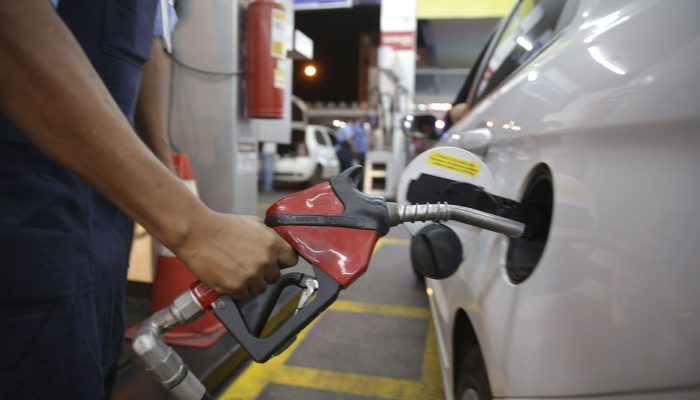 preco-do-etanol-sobe-em-15-estados,-cai-em-8-e-no-df-e-fica-estavel-em-2,-revela-anp