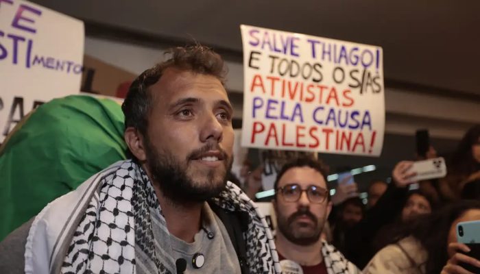 ativista-brasileiro-thiago-avila-e-deportado-da-argentina