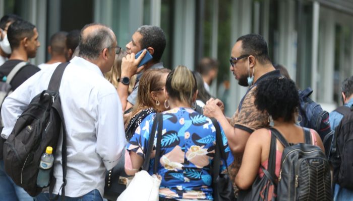 zona-do-euro:-taxa-de-desemprego-sobe-a-6,2%-em-fevereiro,-como-previsto