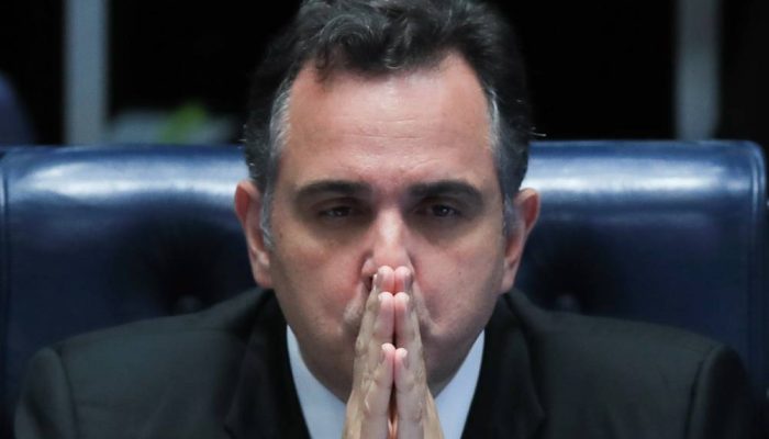 pacheco-se-filia-ao-psb,-critica-totalitarismo,-mas-nega-ter-definido-candidatura-em-mg