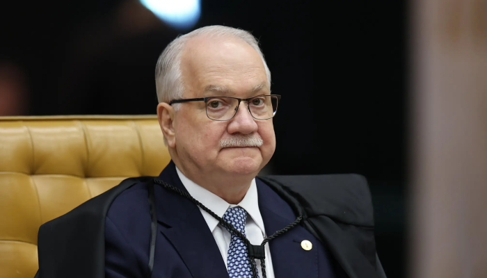 fachin-rebate-relatorio-de-comissao-dos-eua-critico-a-moraes-e-defende-atuacao-do-stf